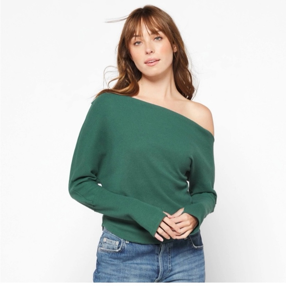 Free People We the Free Womens Large Green Off-Shoulder Thermal Long Sleeve EUC